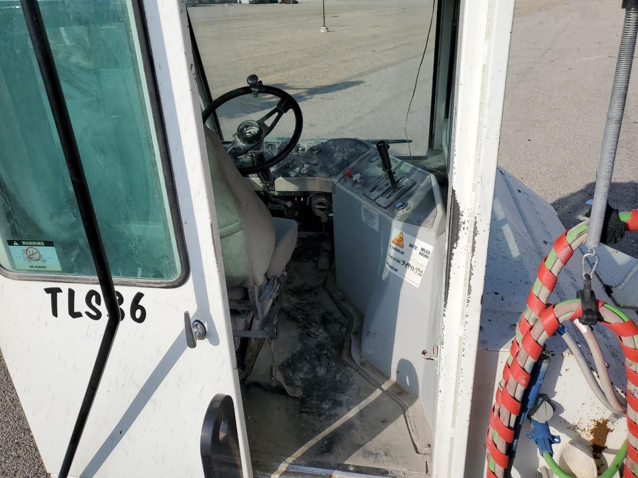 2005 Kalmar Ottawa Yard Truck