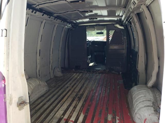 2016 Chevrolet Express G2500
