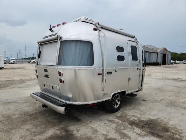 2021 Airstream Caravel
