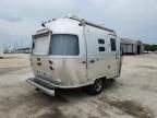 2021 Airstream Caravel