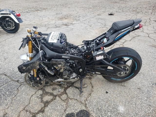 2025 Suzuki GSX-R1000 R