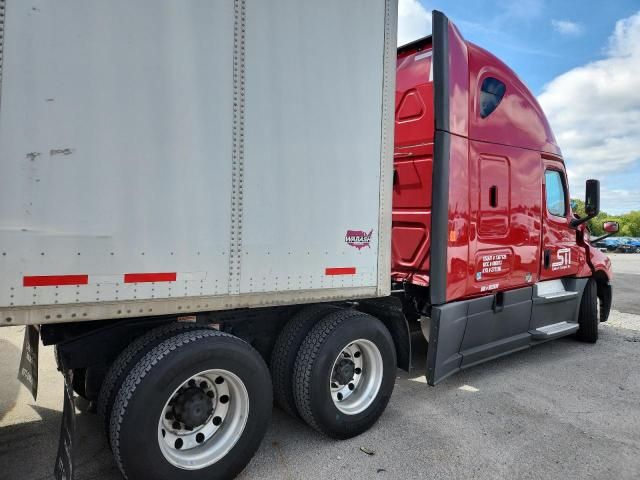 2019 Freightliner Cascadia 126 Semi Truck Van Trailer
