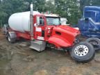 2016 Peterbilt 337