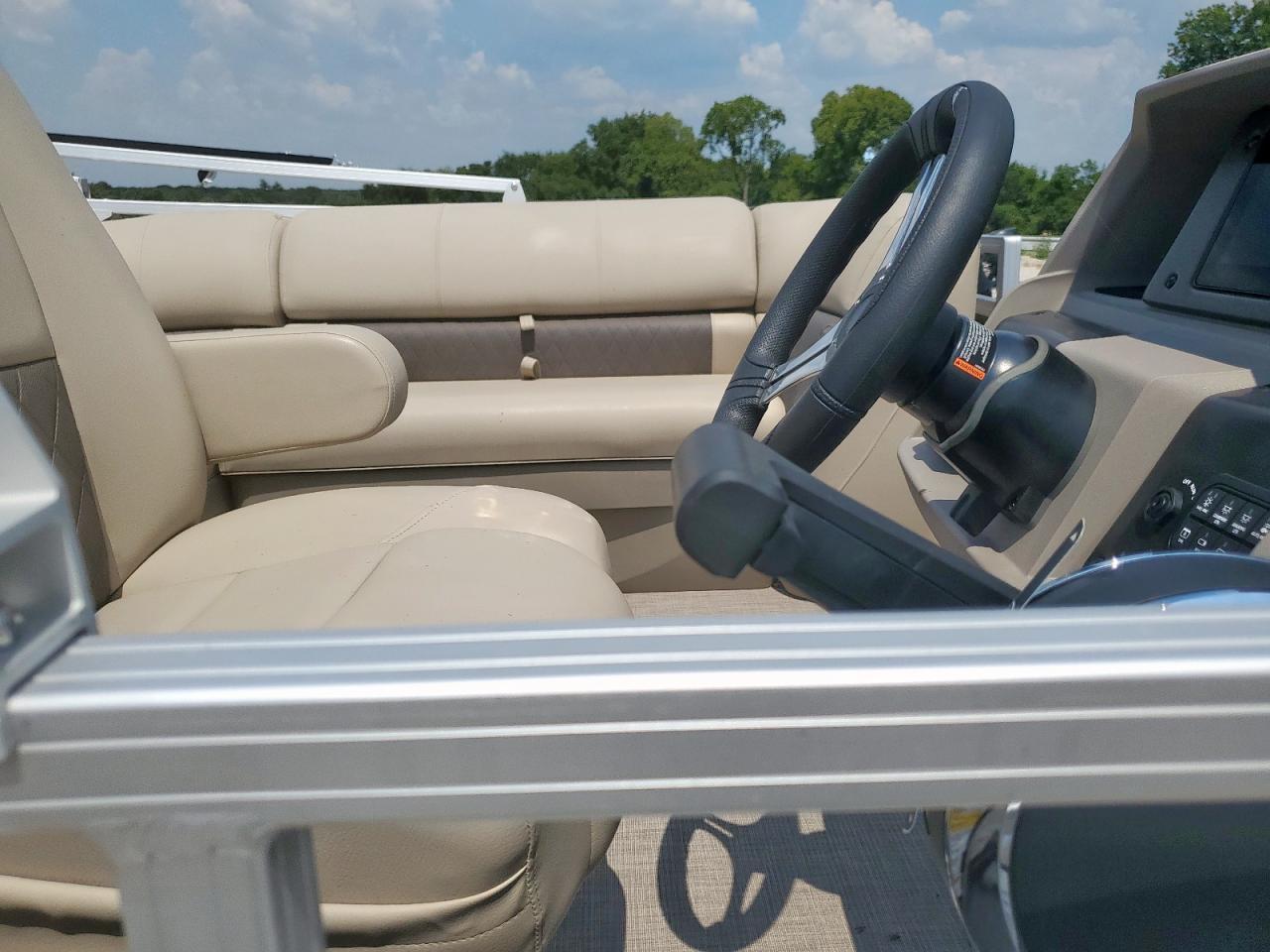 2024 Sun Tracker Boat-Boats Pontoon Boat