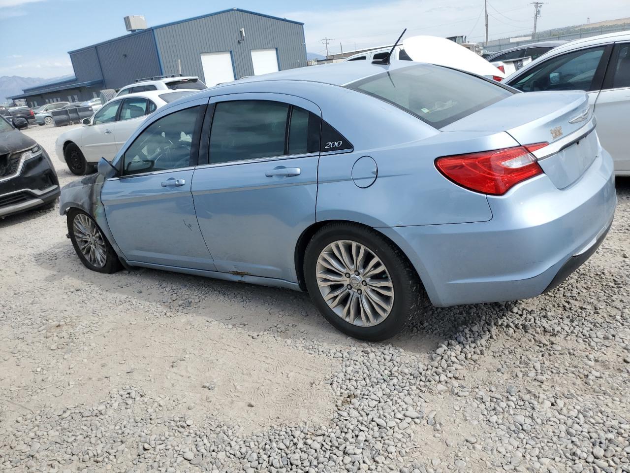 2012 Chrysler 200 lx