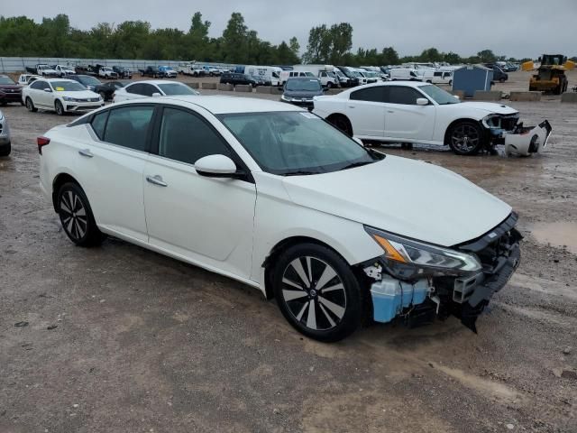 2021 Nissan Altima sv