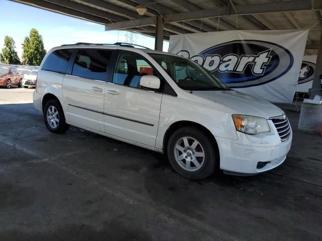 2010 Chrysler Town & Country Touring