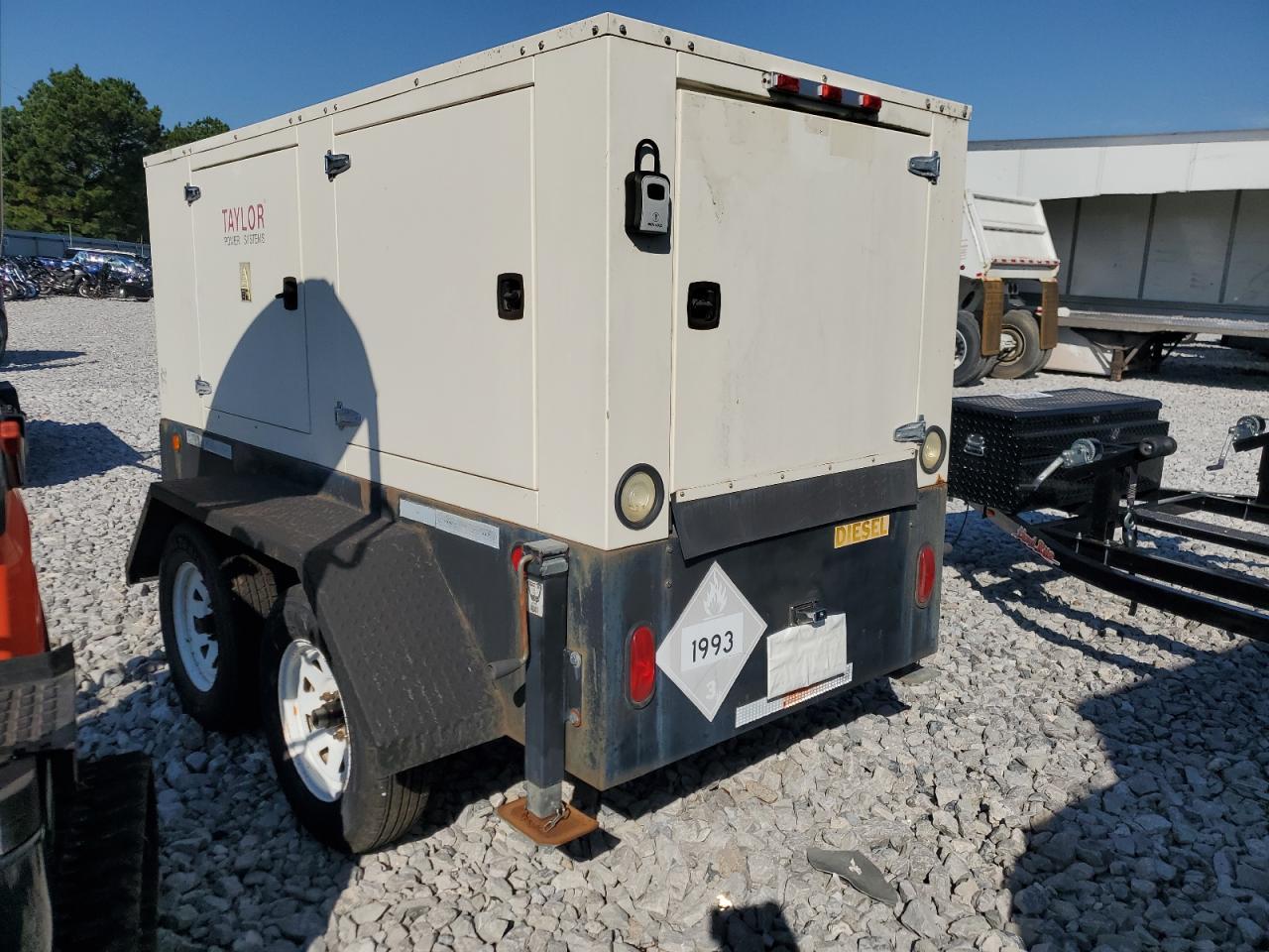 2004 Taylor 2004 Tayl Unknown