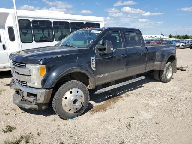 2017 Ford Truck F450 Crew C PU 4X4 D