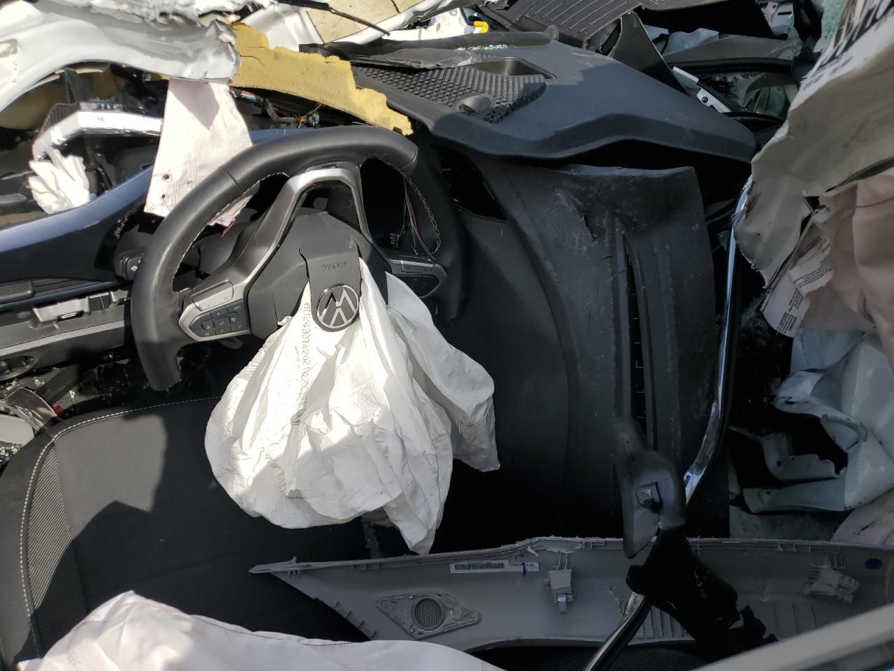 2024 Volkswagen Taos se