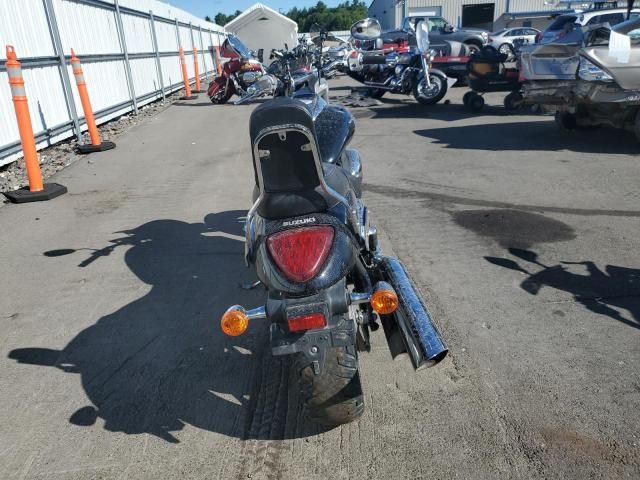 2013 Suzuki VZ800