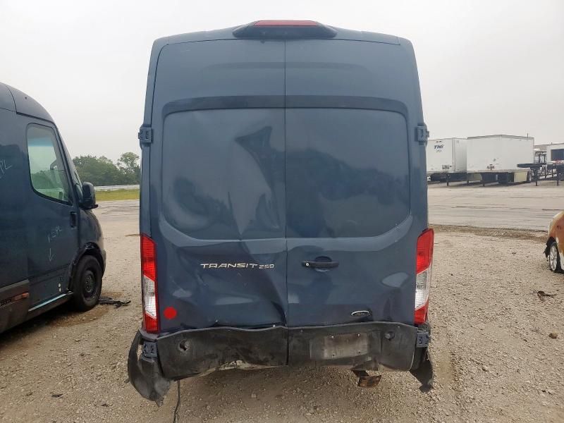2019 Ford Transit T-250