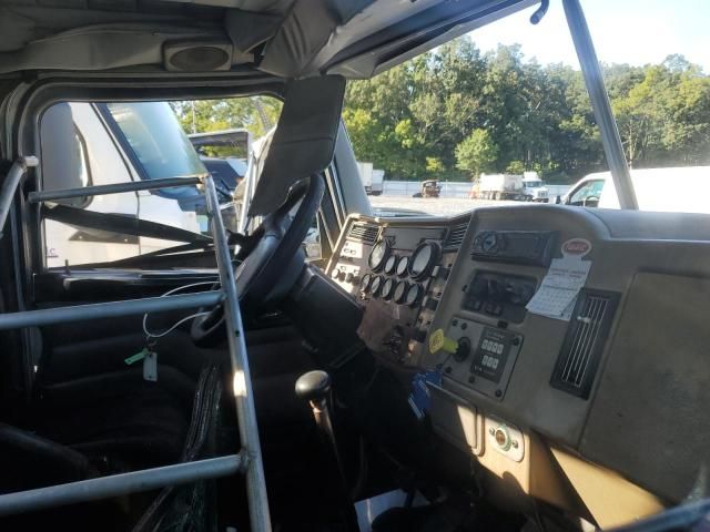 2007 Peterbilt Tractor 2007 Peterbilt 335 Vacuum Truck