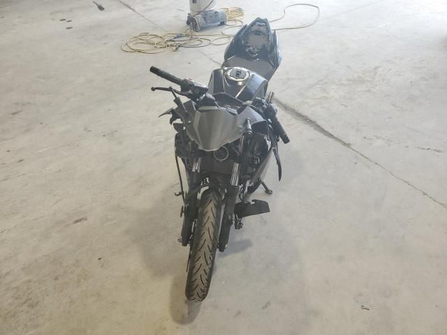 2019 Kawasaki EX400