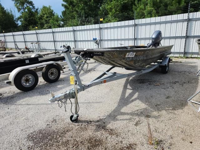 2023 War Eagle 548 648 VS Boat Boat