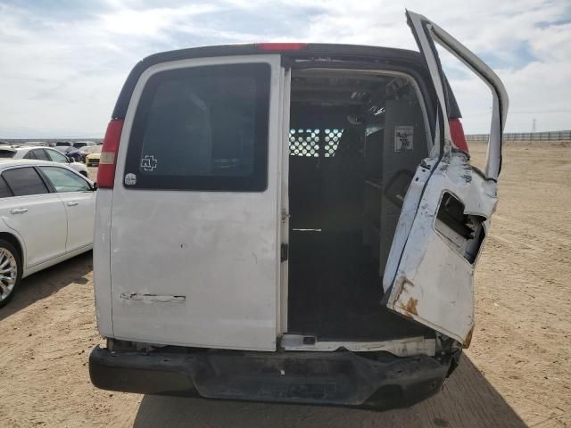 2018 Chevrolet Express G2500