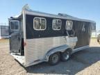 2004 Featherlite Mfg Inc 2004 Featherlite 8541 Livestock Trailer