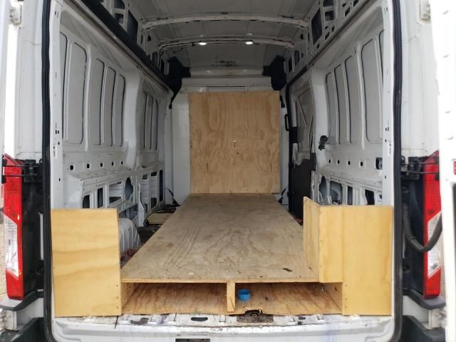 2020 Ford Transit T-250
