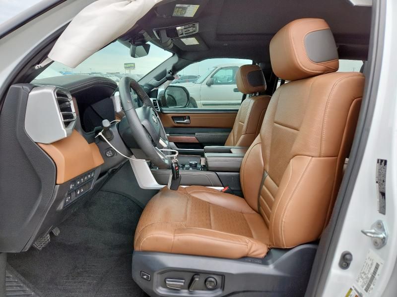 2025 Toyota Tundra Crewmax Platinum