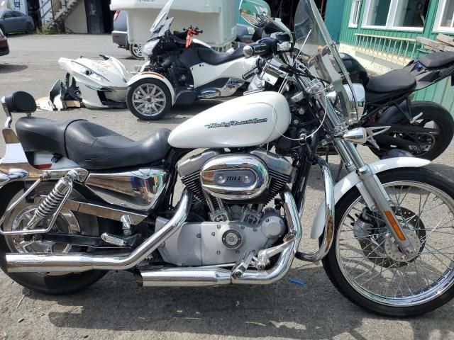 Salvage motorcycles for sale at Montreal Est, QC auction: 2004 Harley-Davidson XL883 C
