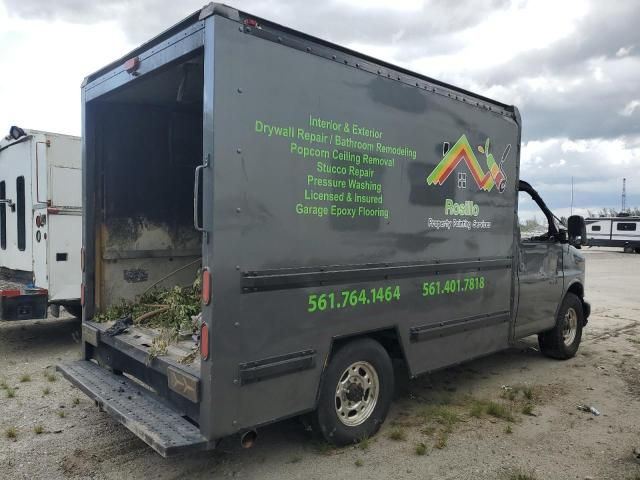 2000 GMC Savana Cutaway G3500