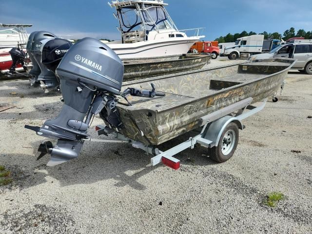 2023 War Eagle 548 648 VS Boat Boat
