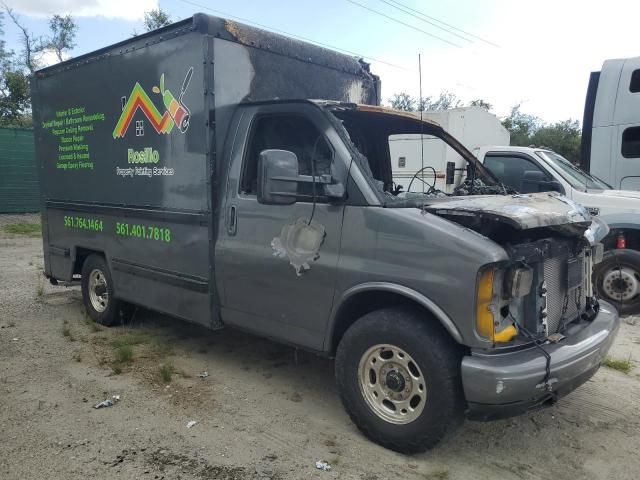 2000 GMC Savana Cutaway G3500