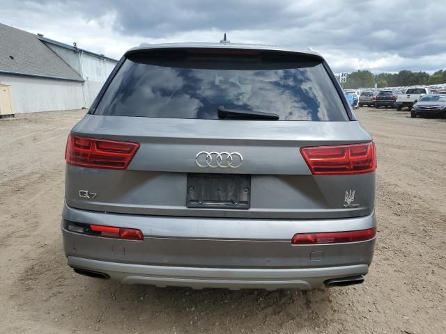 2017 Audi Q7 Premium Plus