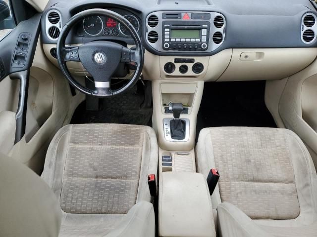 2009 Volkswagen Tiguan SE