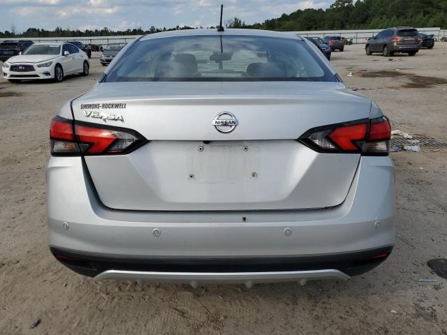 2020 Niss An Versa s