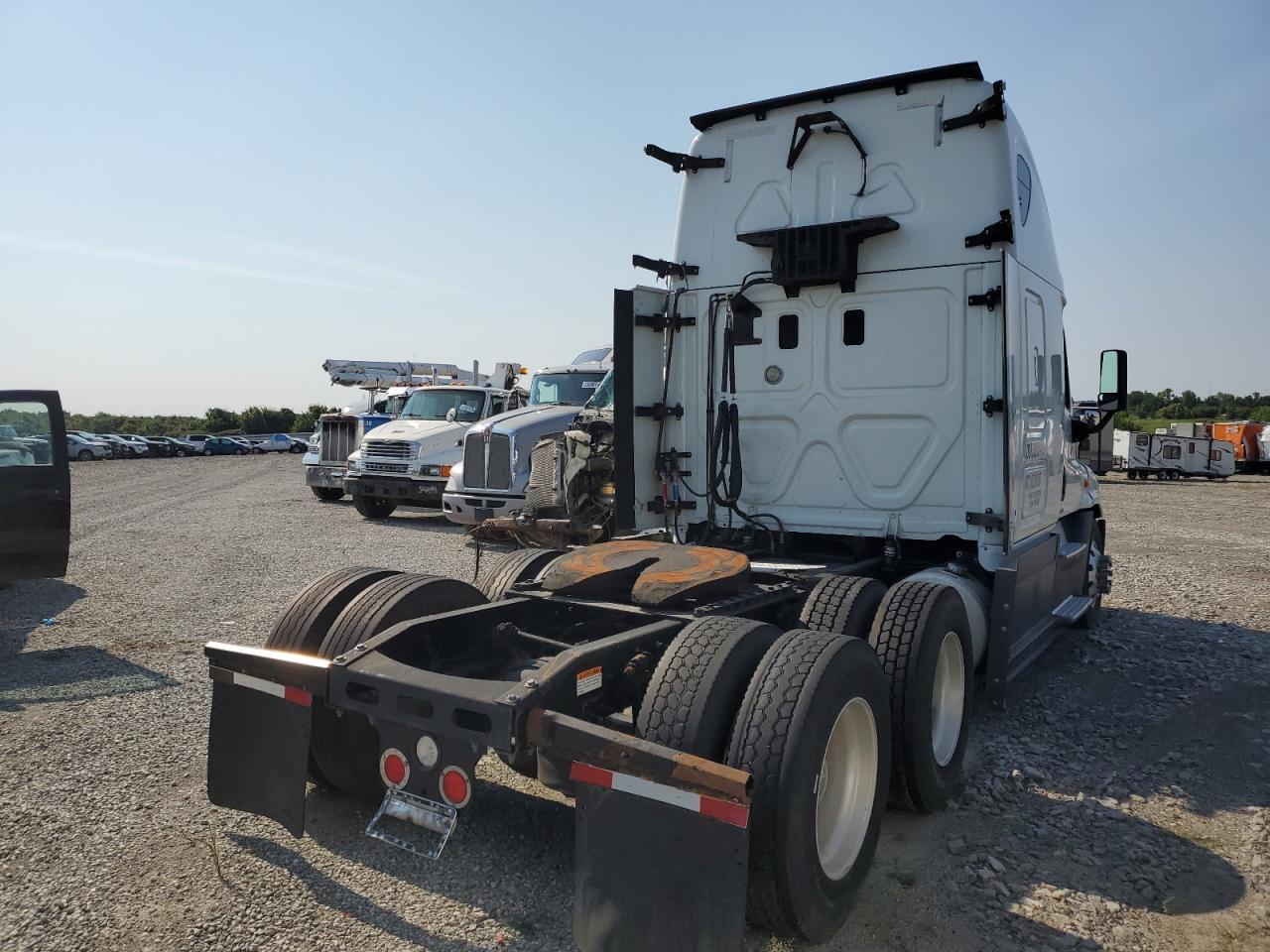 2015 Freigliner Cascadia 125