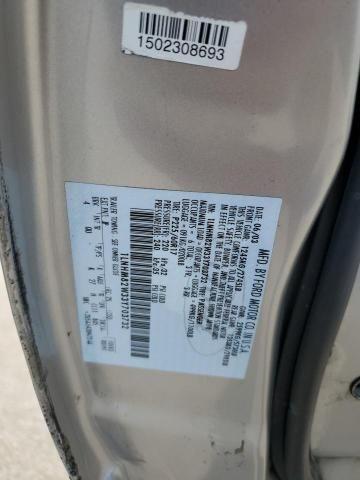 2003 Lincoln Town Car Signature