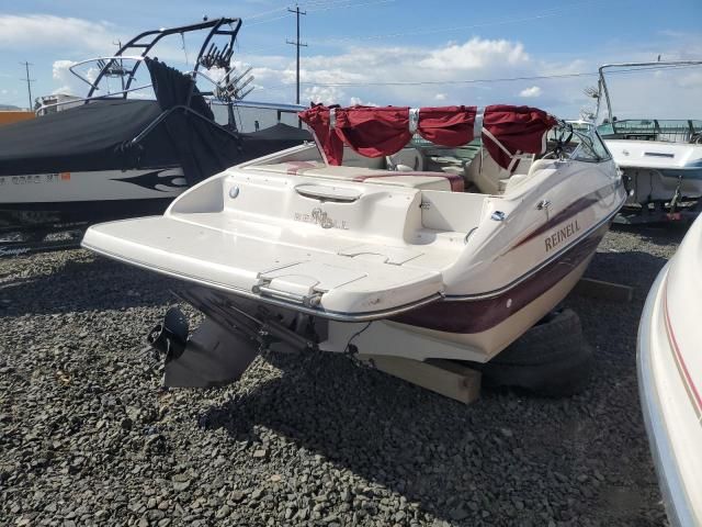 2004 Reinell Boat