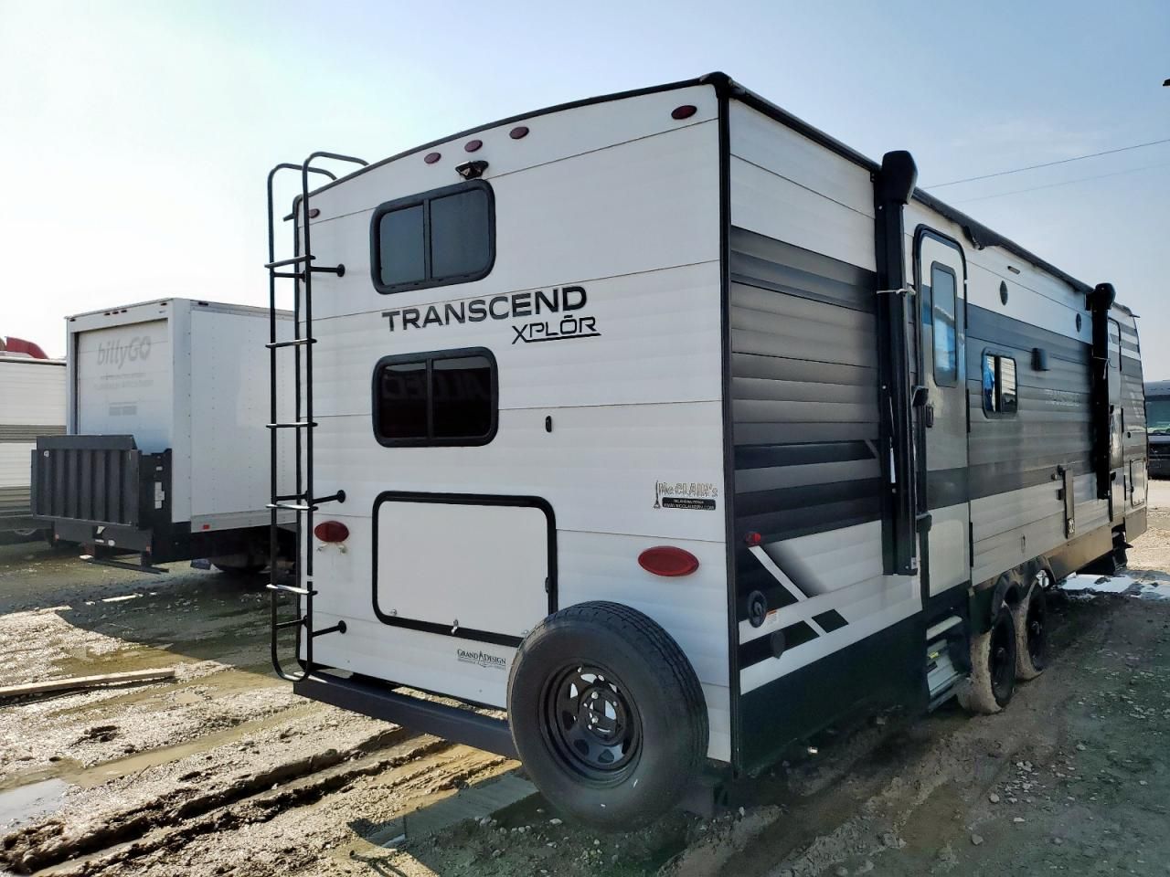 2022 Grand Transcend 265BH