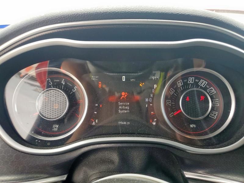 2015 Dodge Challenger sxt Plus