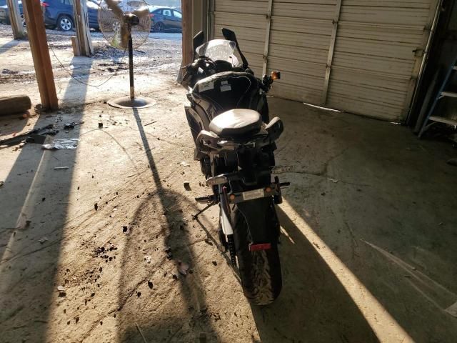 2025 Kawasaki ZX1100 H