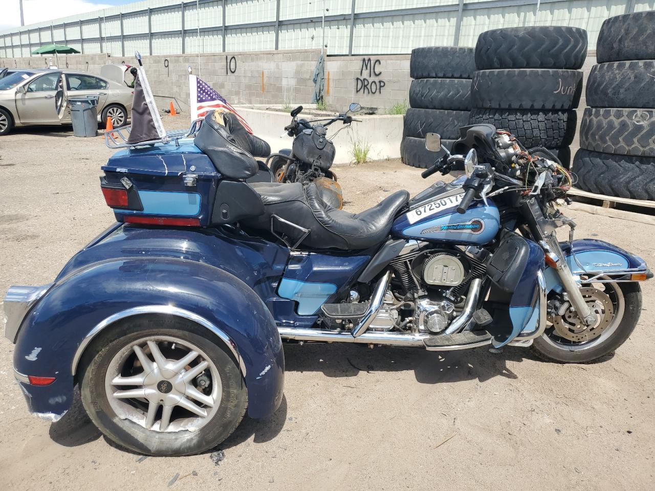 2000 Harley-Davidson Flhtcui Shrine