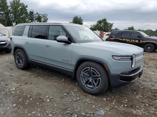 2025 Rivian R1S Adventure