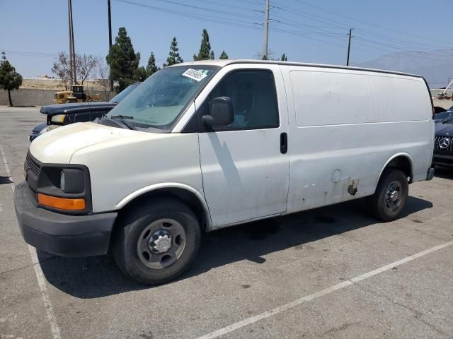 2014 Chev Rolet Express G2500