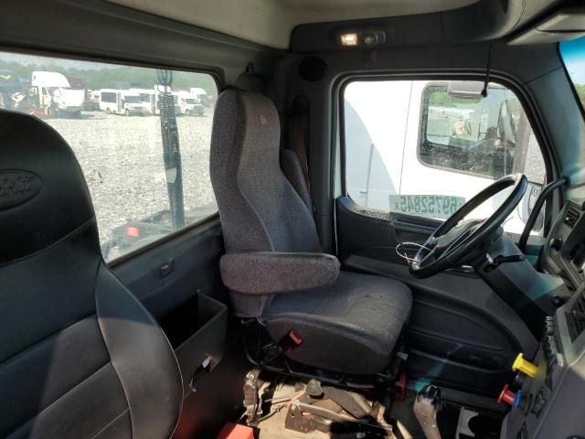 2016 Peterbilt Tractor 579 Semi Truck