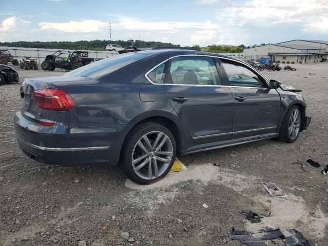 2017 Volkswagen Passat R-Line