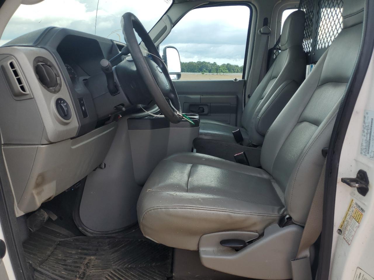 2009 Ford Econoline E350 Super Duty Van
