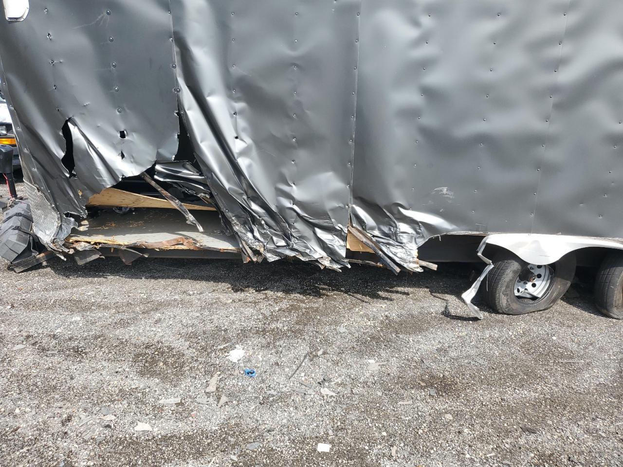 2016 Covered Wagon Traile 2016 Covered Wagon Enclosed Cargo Trailer