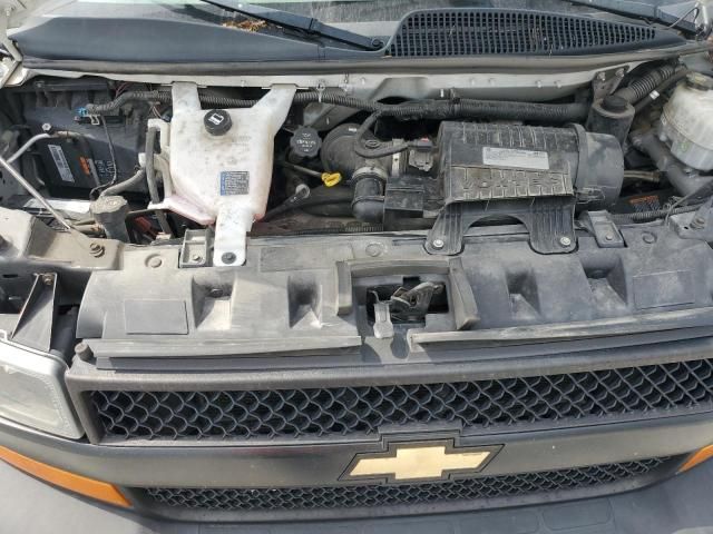 2019 Chev Express G3500