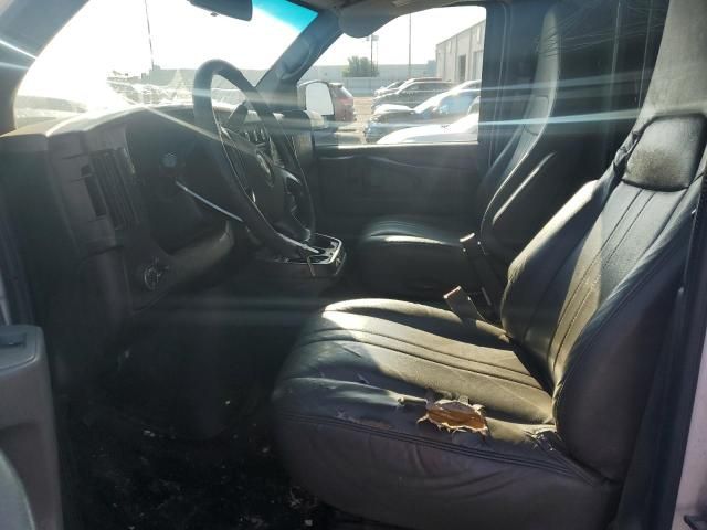 2015 Chevrolet Express G2500
