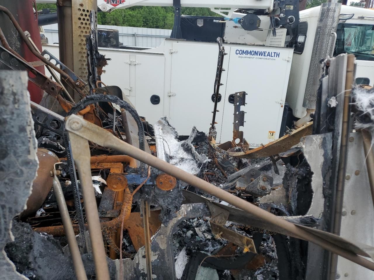 2005 Kenworth T800 Dump Truck