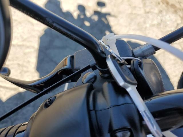2022 Harley-Davidson Fxlrs