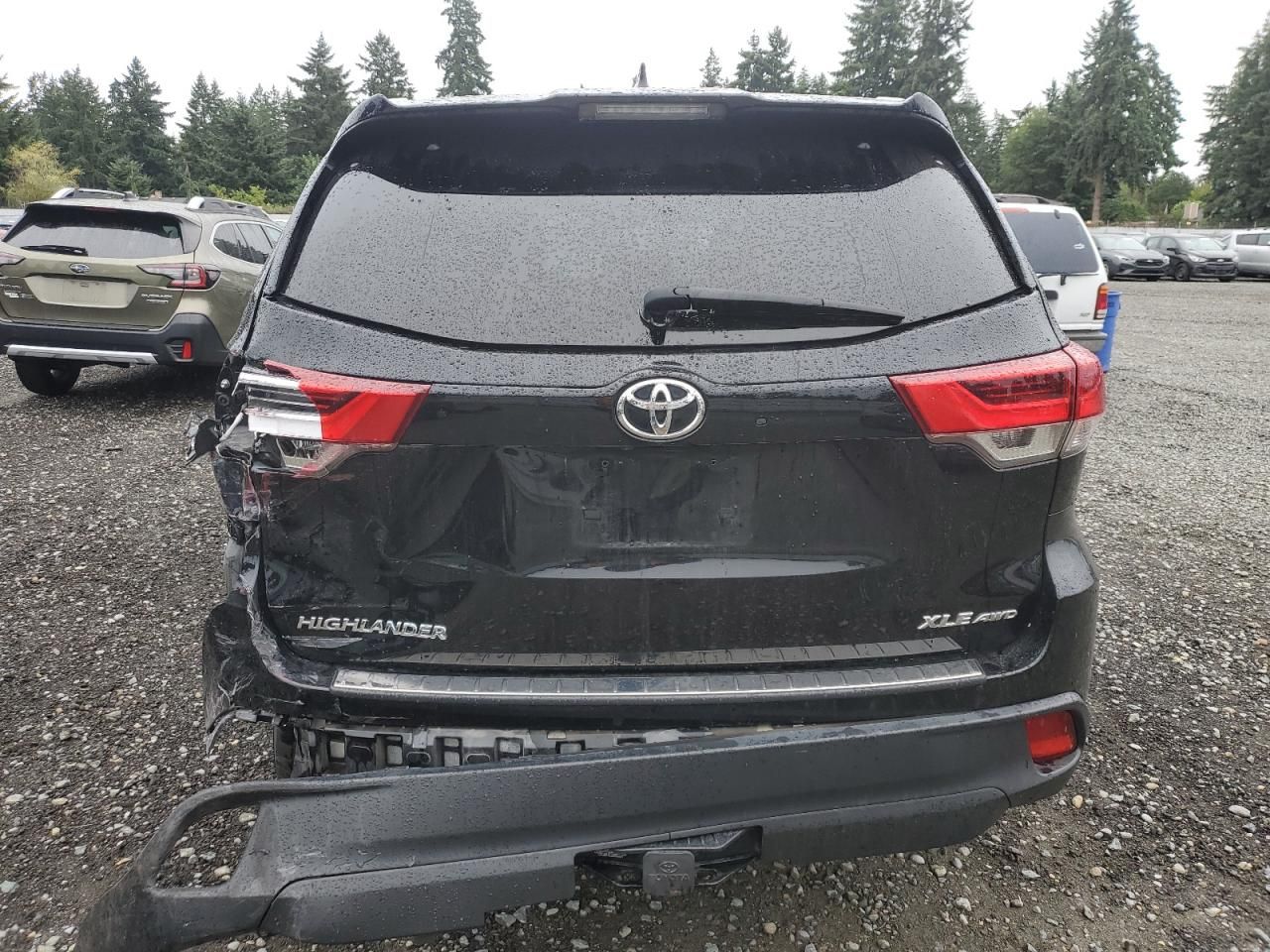 2018 Toyota Highlander se