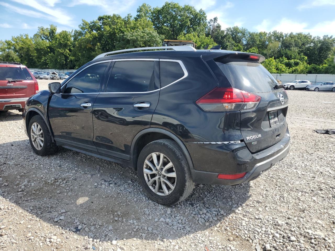 2020 Nissan Rogue s