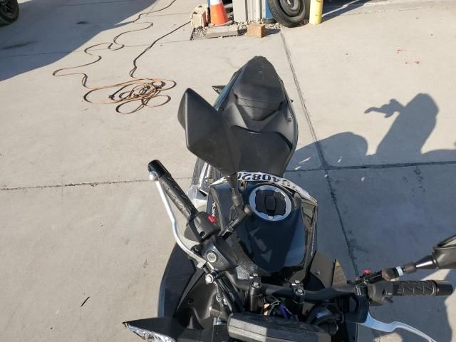 2025 Kawasaki ER500